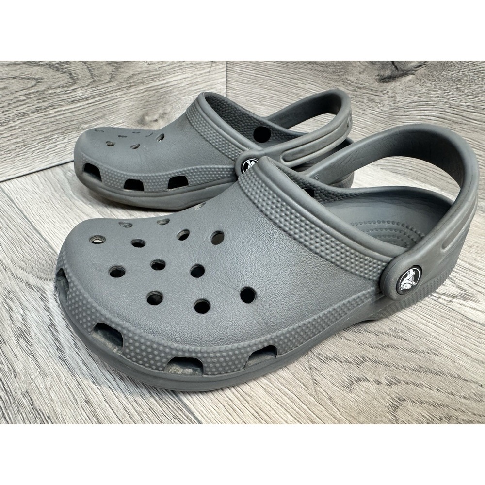 Crocs Classic Clogs Mens 5 Womens 7 Grey Outdoor Water Shoes Sport Slip On